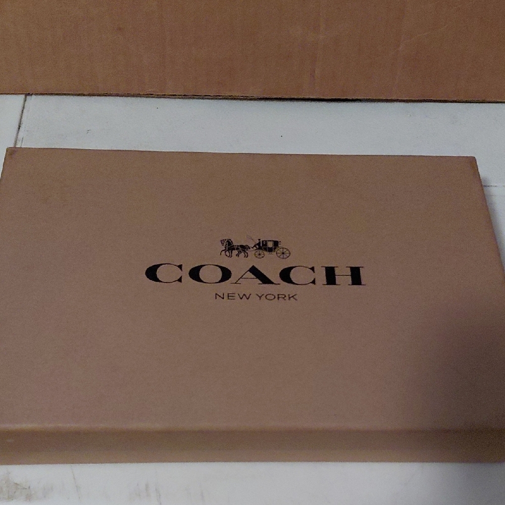 Coach Boxed Wallet 3-IN-1 Gift Set In Signature Canvas Gift Box